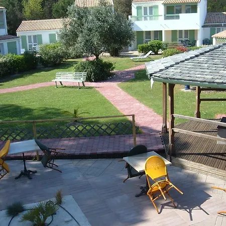 Le Parasol