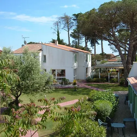 Отель Le Parasol