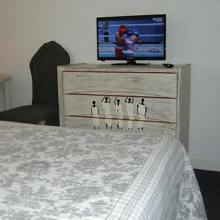 Отель Le Parasol 3*