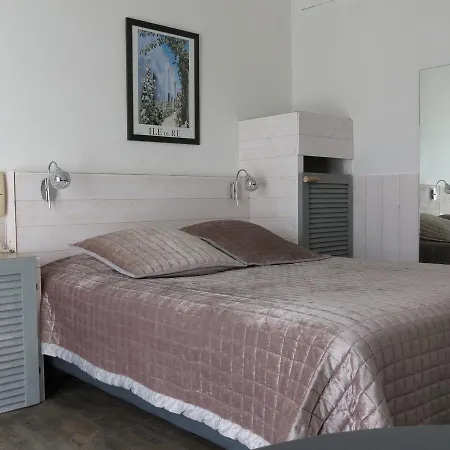 Отель Le Parasol 3*